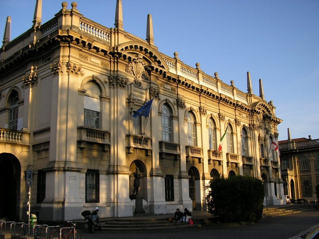 Milan Teknik Üniversitesi